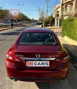 نيسان ألتيما